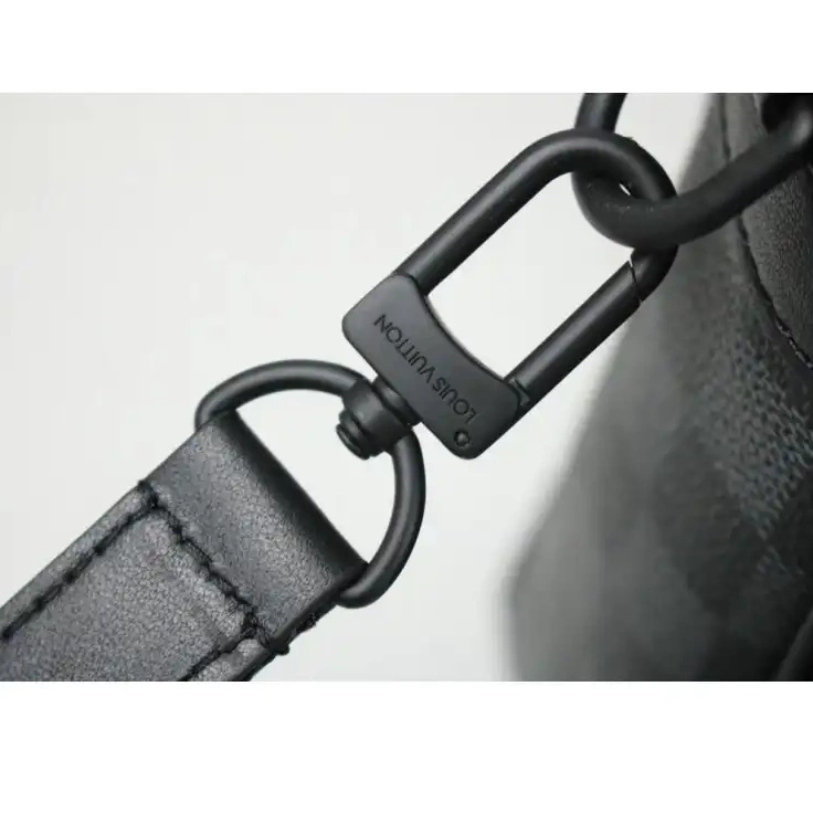 Official Brother Sam 205B570003 LV Bags 0623